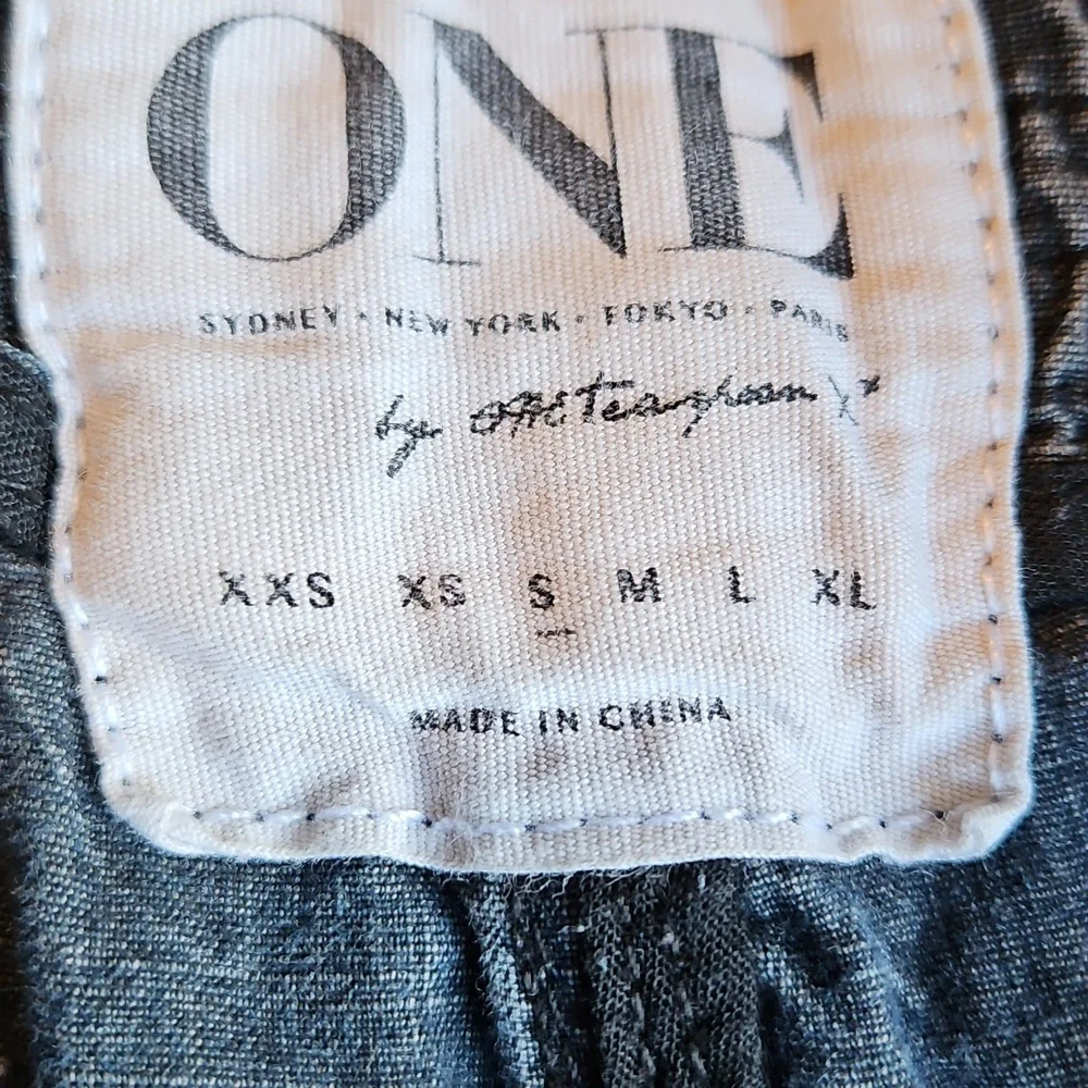 One Teaspoon RUNNER Shorts💙 - Picture 7 of 7